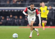 ac米兰体育官网-包含法兰克福熬过危机，迎来季后赛的挑战的词条