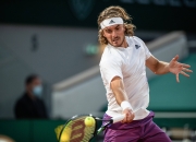 米兰体育下载-日本网球队绝地反击英国网球队，西西帕斯关键制胜的简单介绍