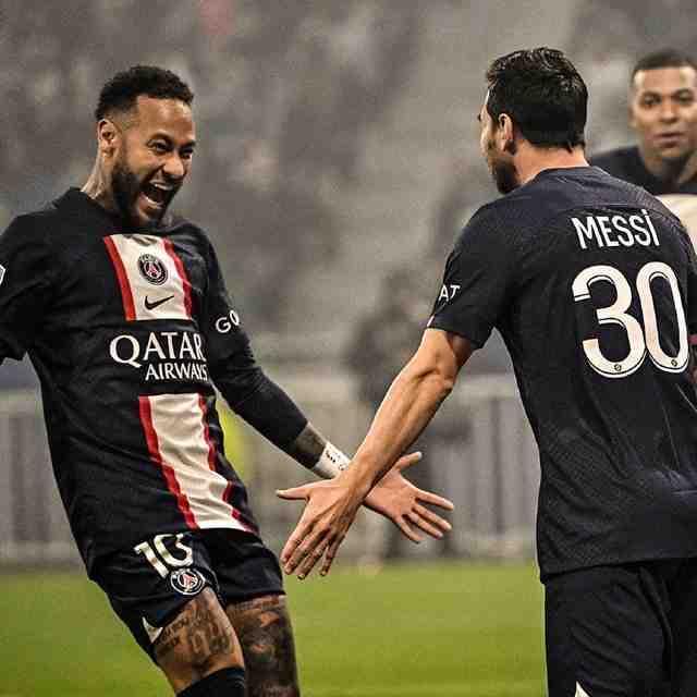 关于里昂队员合作默契,取得惊人胜利的信息 关于里昂队员合作默契,取得惊人胜利的信息