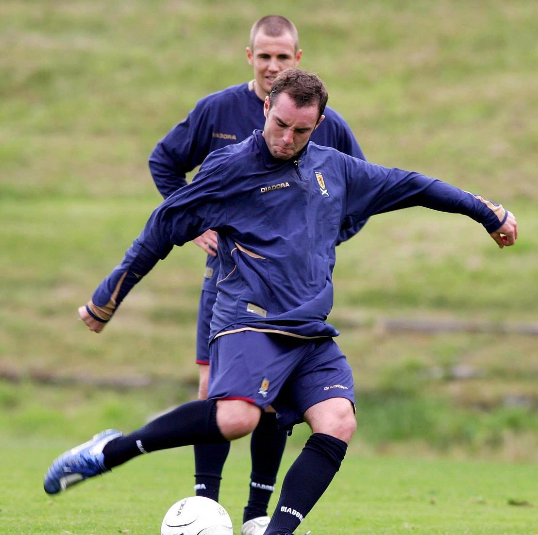 北爱尔兰险胜波黑，争取小组第二资格的简单介绍