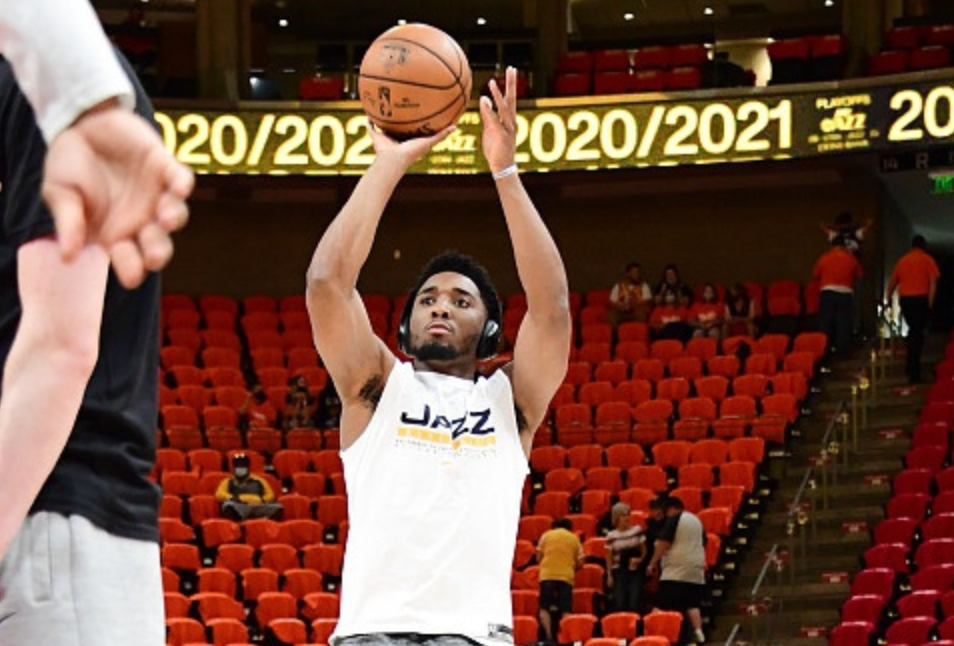 爵士冲上西部第一，展现实力