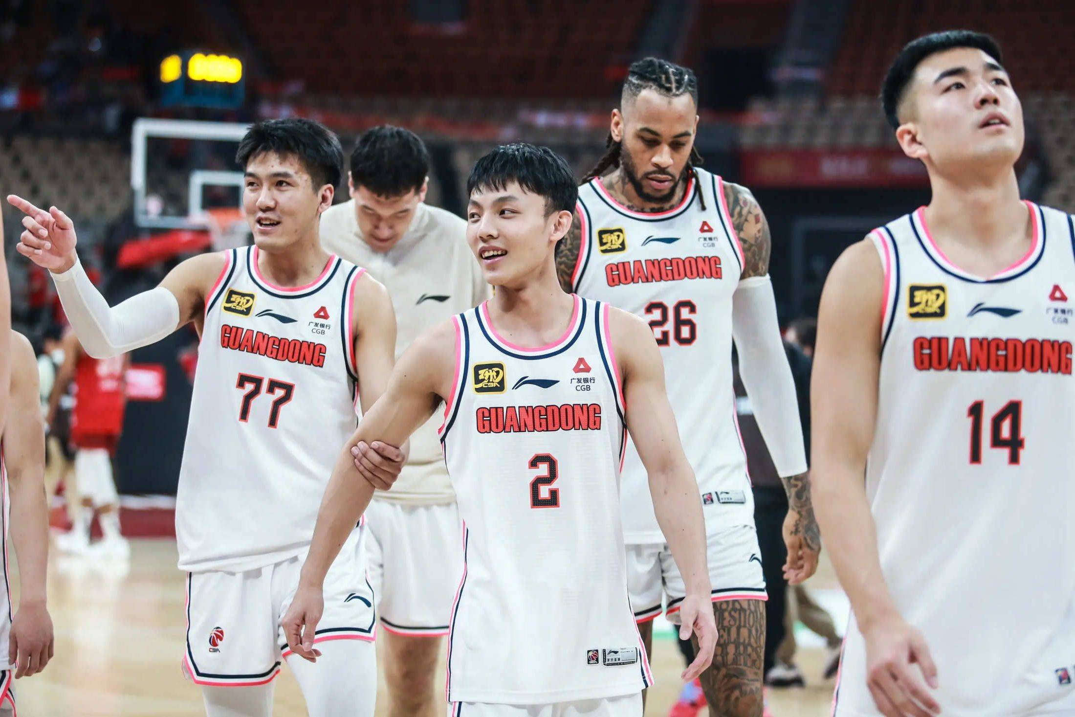 广东队双杀上海，力压其他强队
