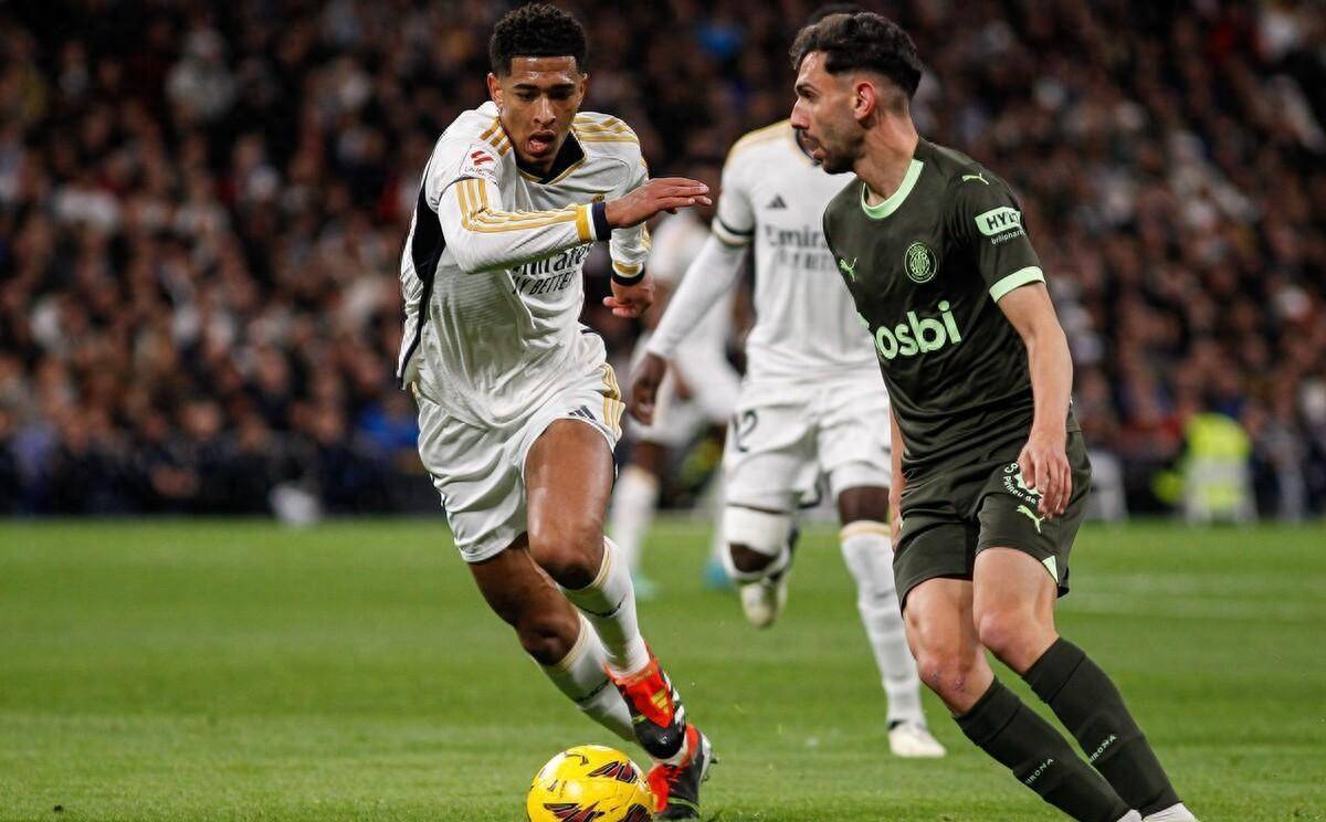 亚眠球队面临强敌，攻守兼顾保平安