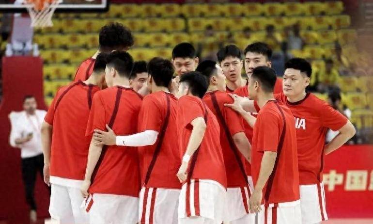 哥廷根球队调整战术阵容，备战更多比赛的简单介绍