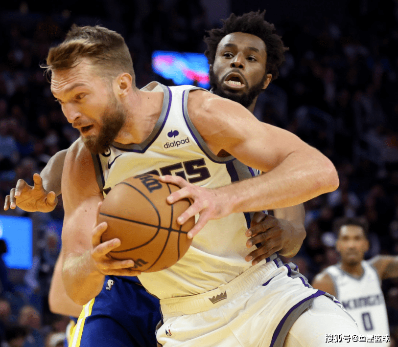勇士大胜国王，沃顿抗议被罚出场