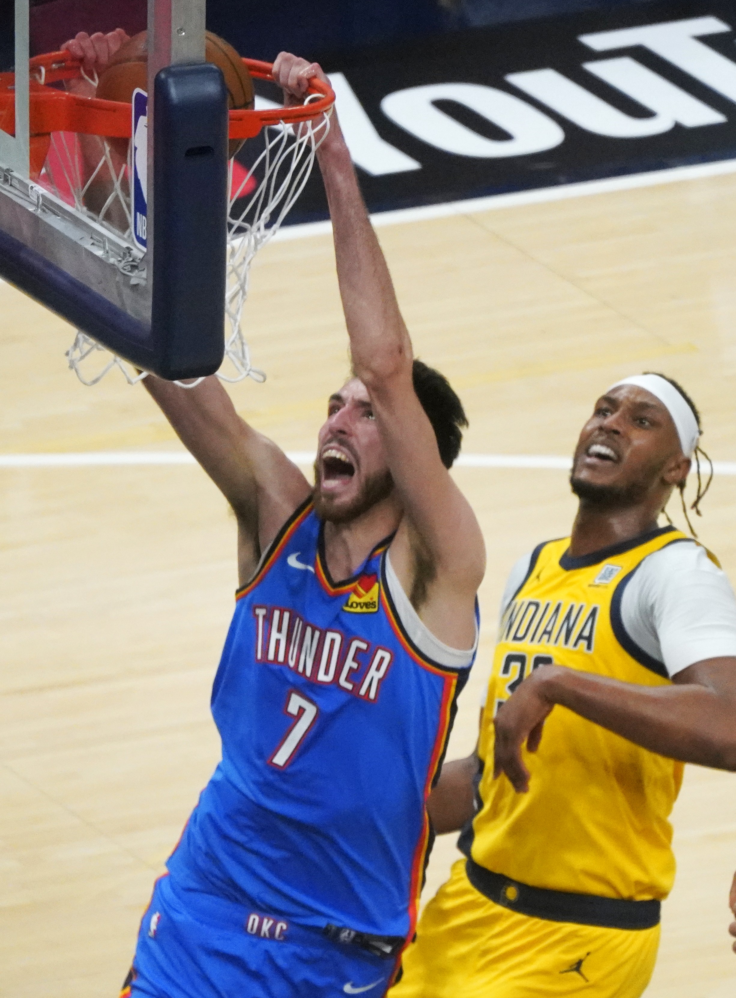 步行者横扫热火,取得三连胜的简单介绍 步行者横扫热火,取得三连胜的简单介绍