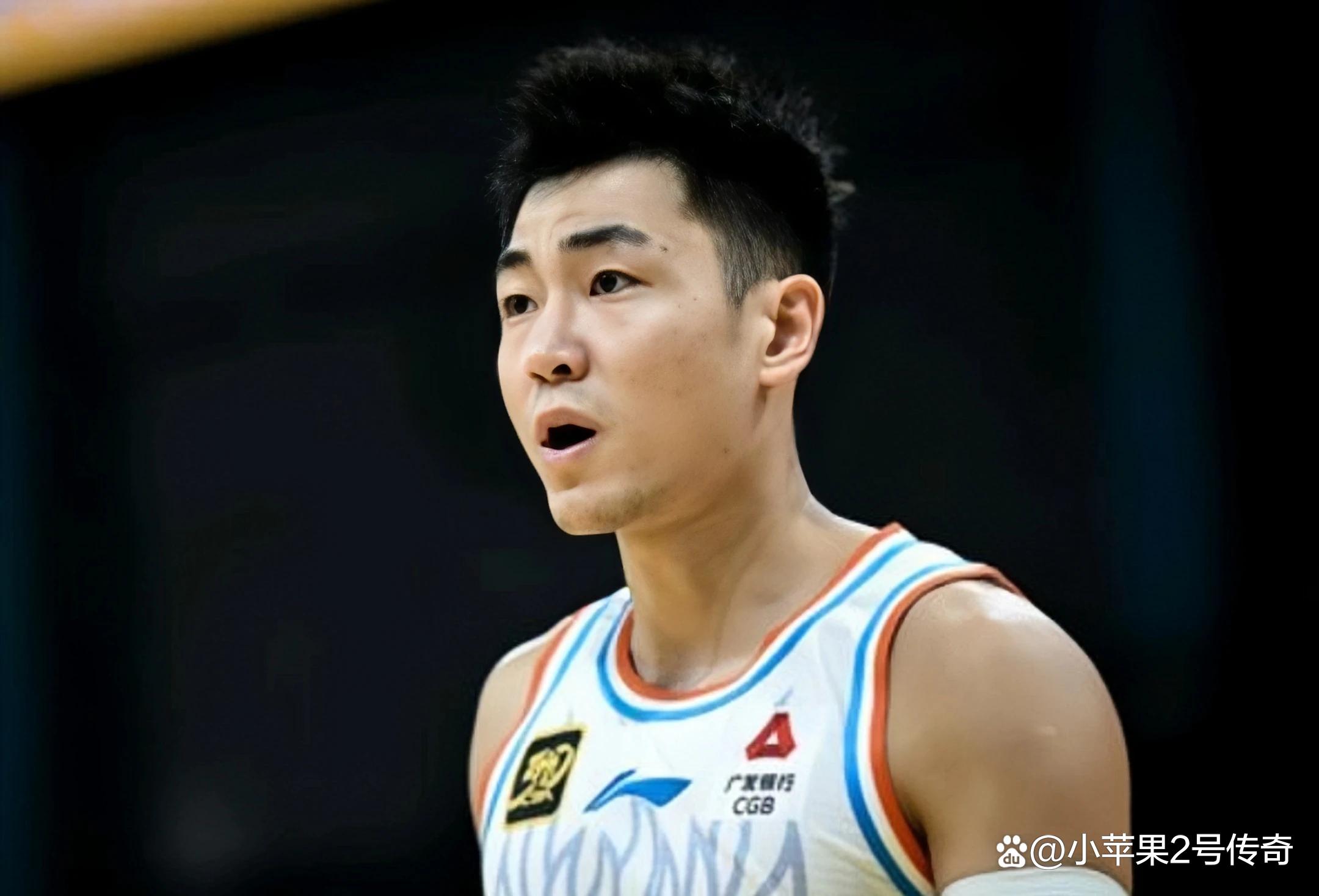 包含山东男篮实力爆发，势如破竹赢得比赛的词条