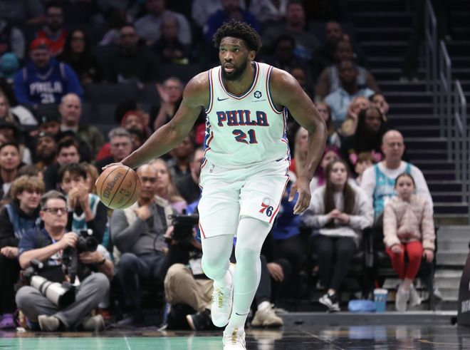 76人击败黄蜂,恩比德独揽34分继续领军 76人击败黄蜂,恩比德独揽34分继续领军