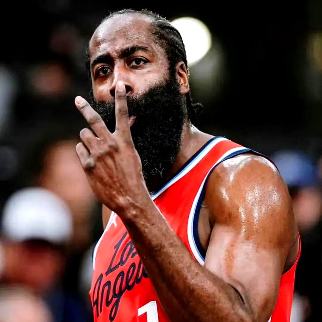 火箭逆转马刺，哈登复出献27+10+6。