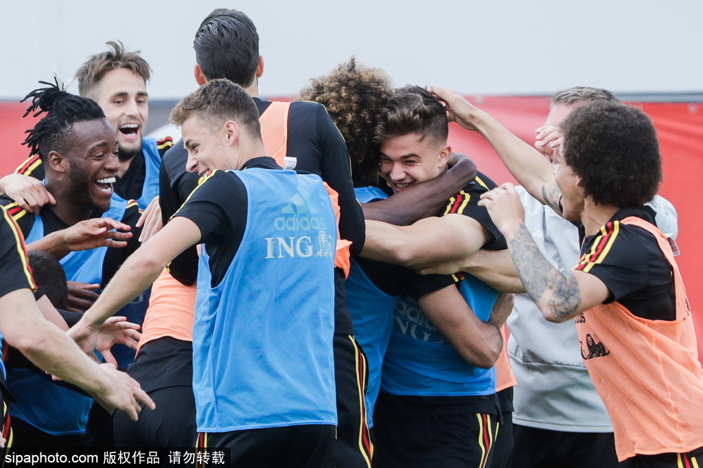 比利时队以团结之力，获得令人赞叹的成绩的简单介绍